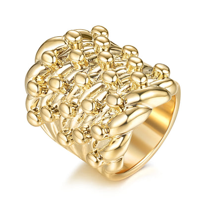 High-quality gold-filled ring with a classic look