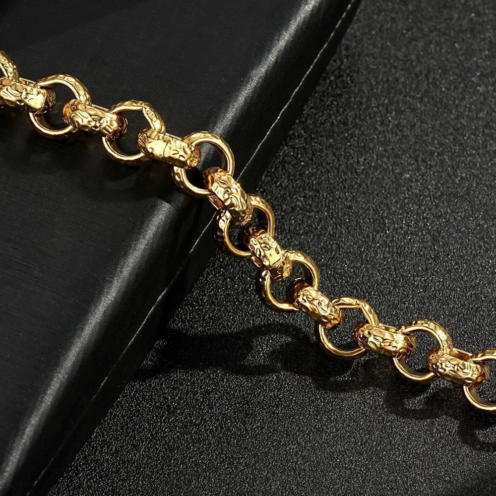 Lightweight gold Belcher bracelet, 8-inch, 12mm wide, diamond-cut pattern, 51 grams.