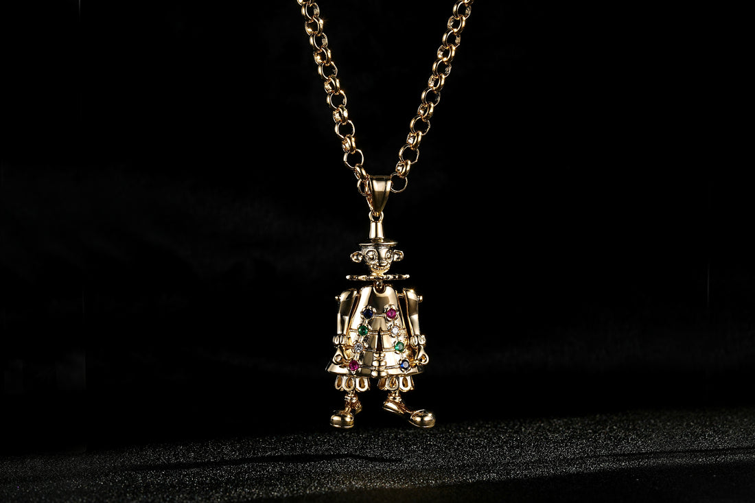 New Gold Large Clown Pendant 22 Inch 4mm Belcher Chain