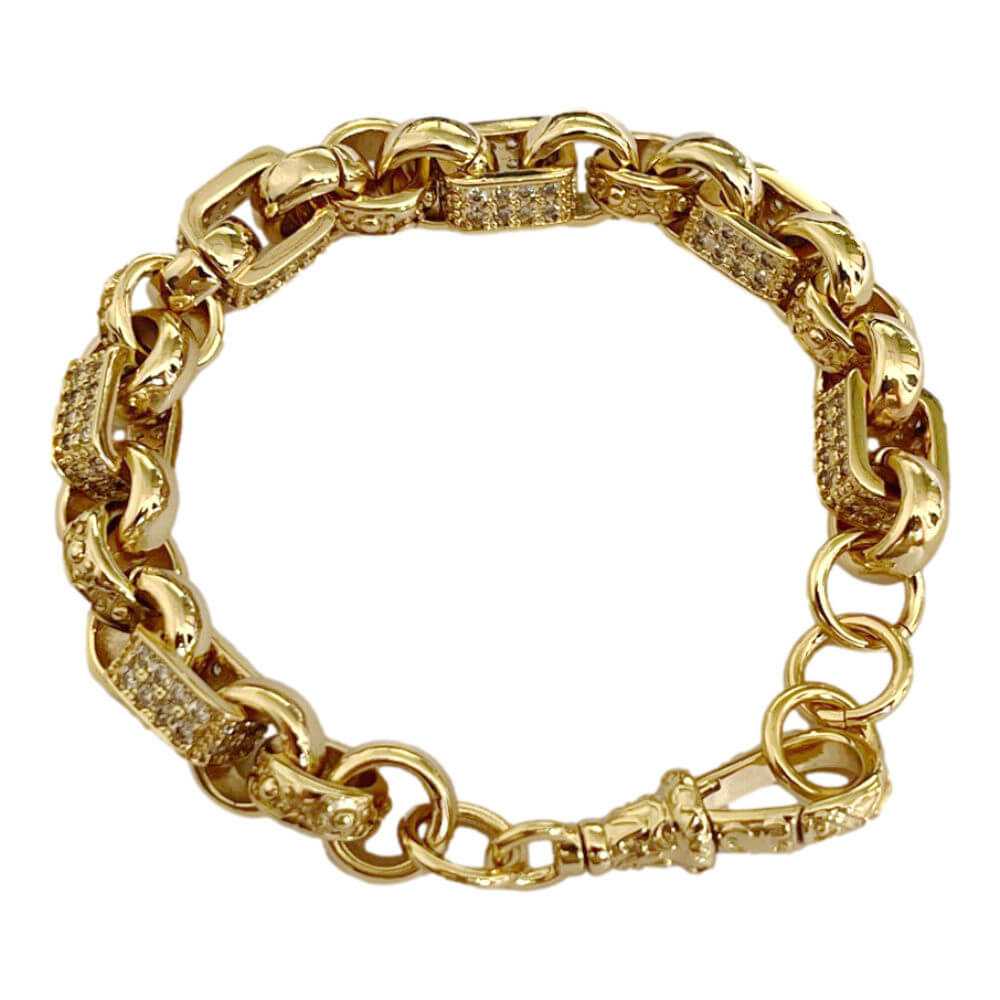 Premium Photo | A gold bracelet with a diamond design on it