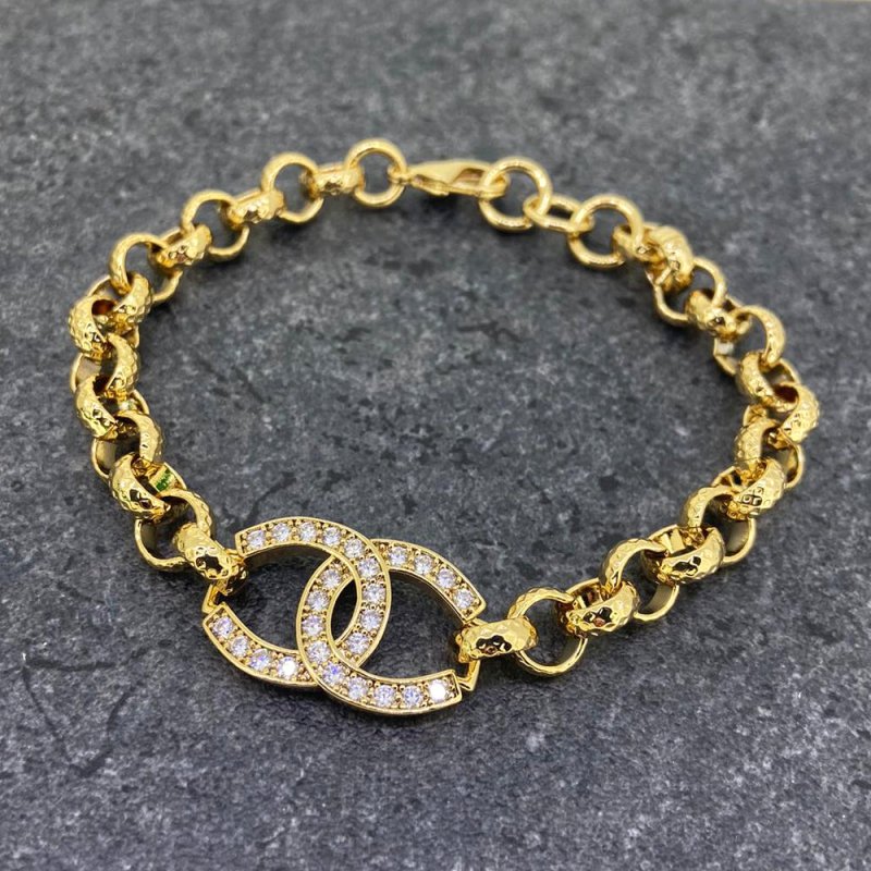 Luxury Gold 8 inch Horseshoe Belcher Bracelet With Stone Crystals for Kids